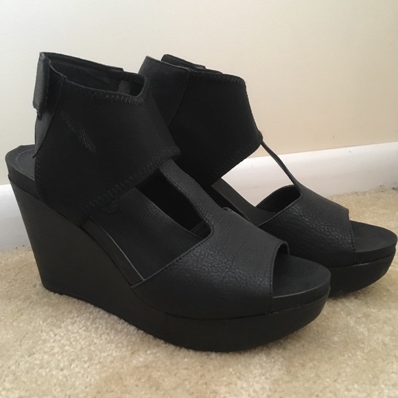 Eileen Fisher Shoes - Eileen Fisher black mesh wedges / size 9